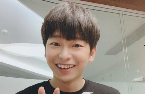 圈内爆料周深彭昱畅,神秘友情引热议